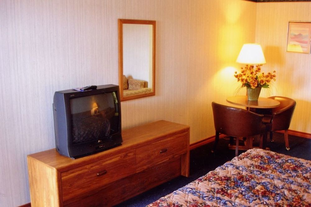 Hillcrest Inn & Suites Ozona Quarto foto